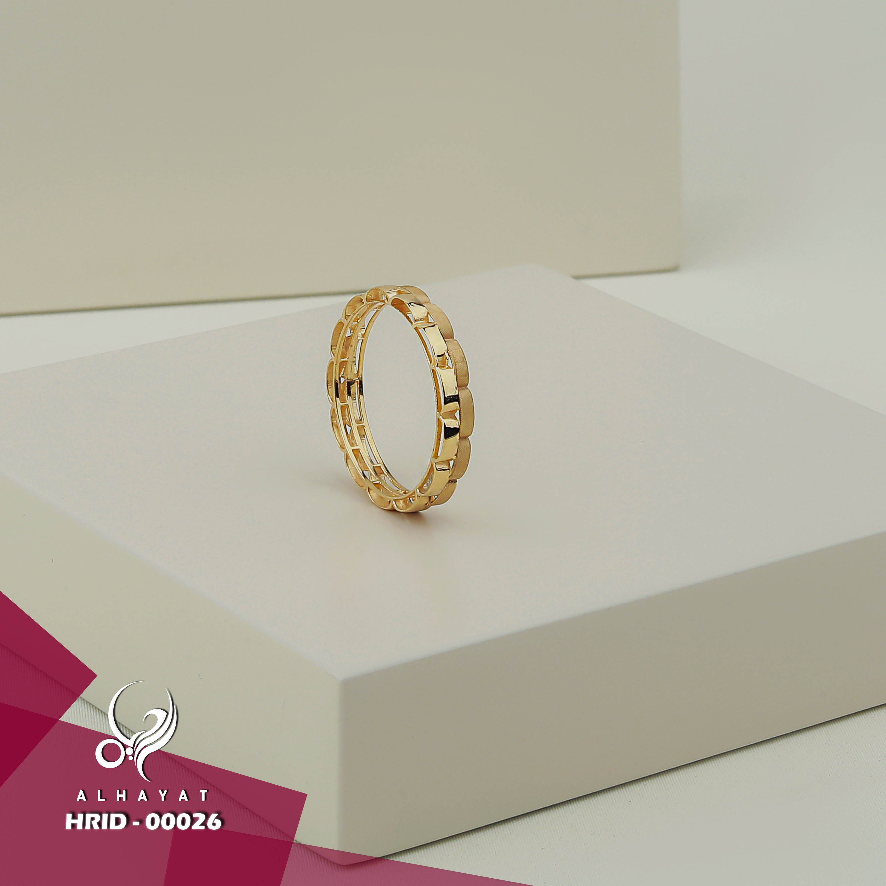 18 karat gold Haysa ring, made in Turkey - (H-0732)